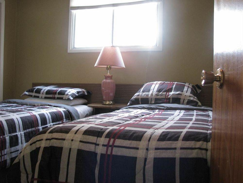 Plaza Motel Penticton Kültér fotó