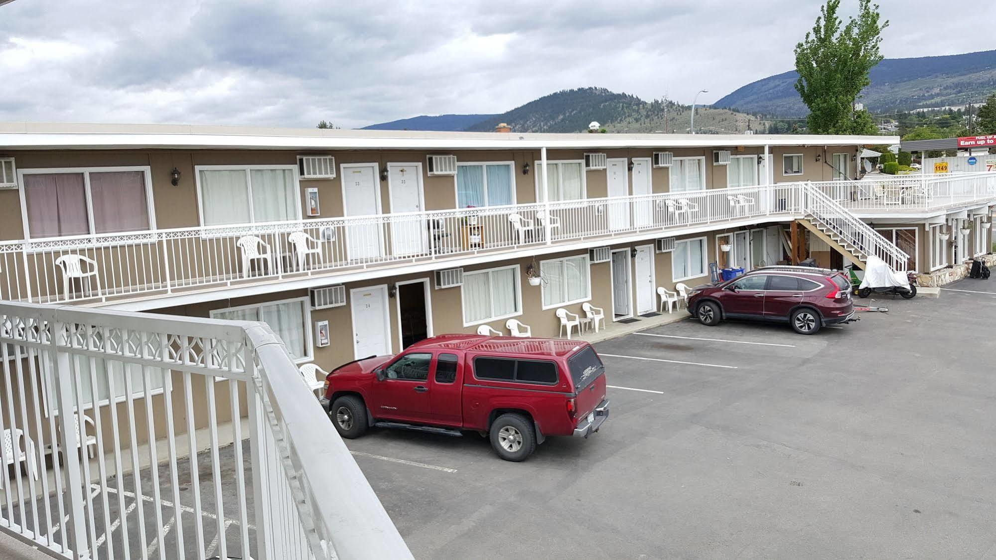 Plaza Motel Penticton Kültér fotó