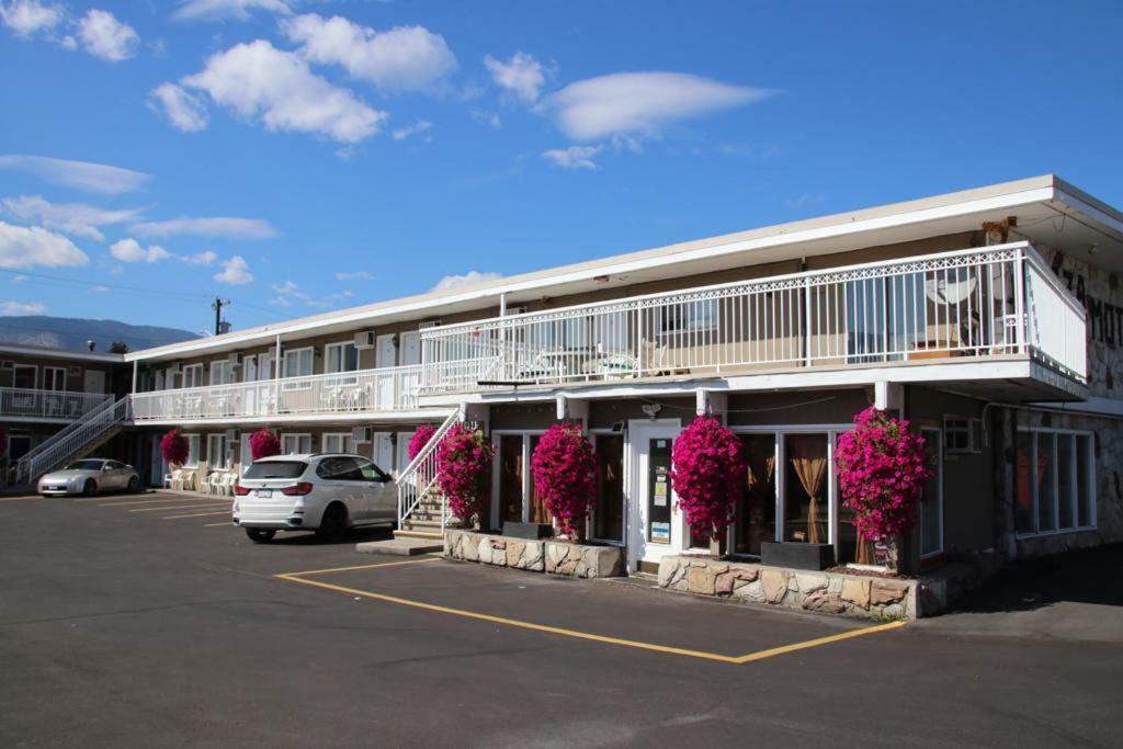 Plaza Motel Penticton Kültér fotó